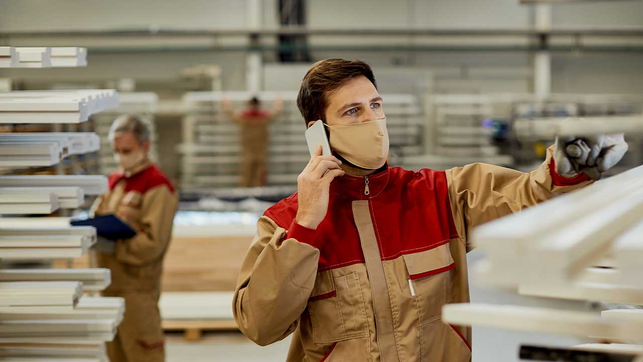 How Industrial Packaging Reduced Equipment Damage for a UAE Manufacturing Company