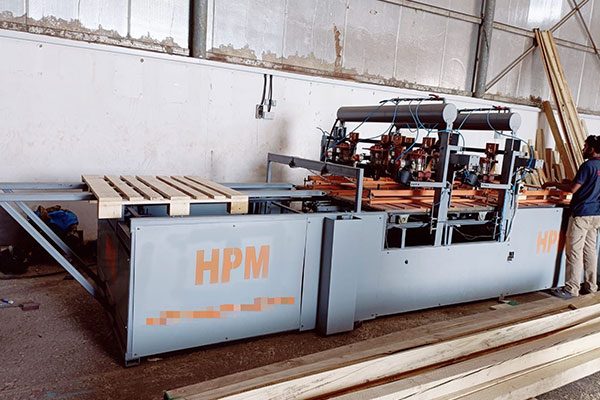 wooden-pallet-manifacture-machine
